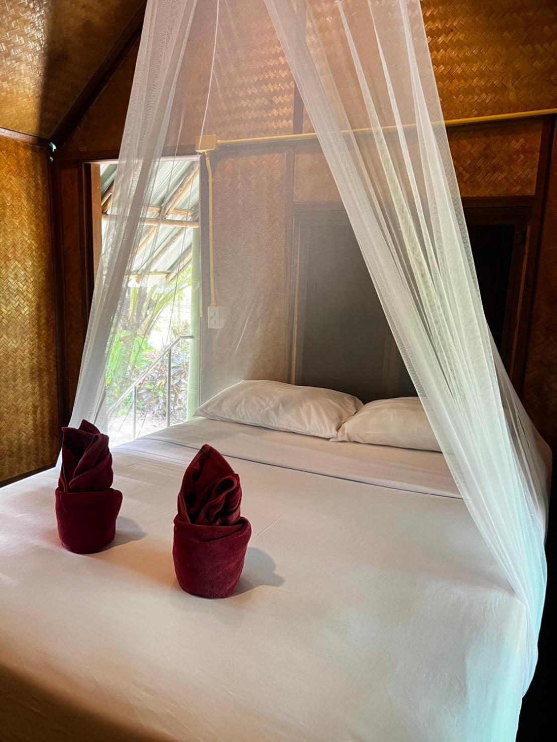Khaosok Bamboo Huts Resort Khao Sok National Park エクステリア 写真
