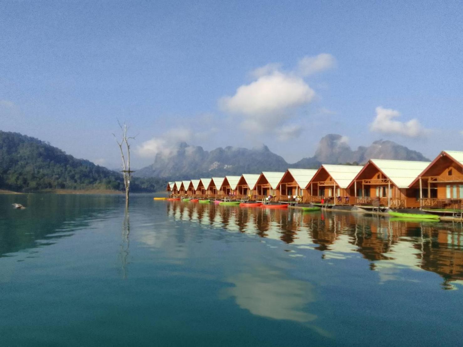 Khaosok Bamboo Huts Resort Khao Sok National Park エクステリア 写真