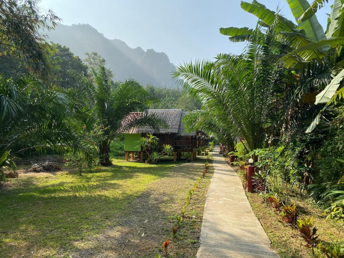 Khaosok Bamboo Huts Resort Khao Sok National Park エクステリア 写真